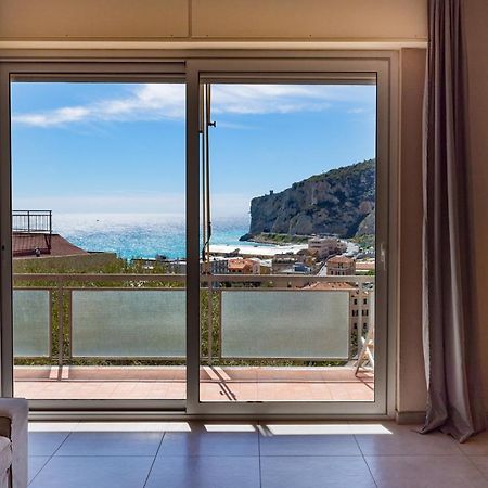 Casa Matilde - Appartamento Vista Mare - Con Posto Auto Finale Ligure Extérieur photo