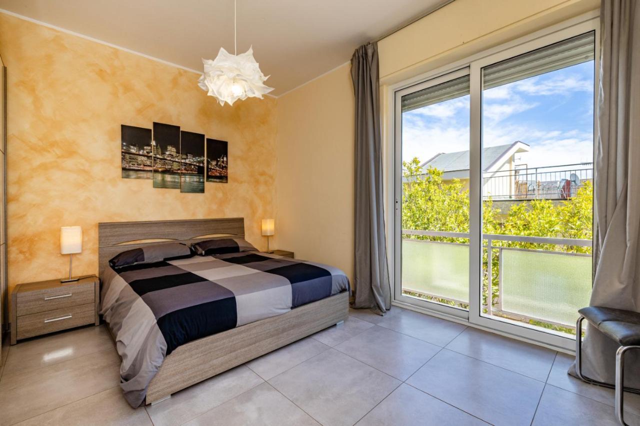 Casa Matilde - Appartamento Vista Mare - Con Posto Auto Finale Ligure Extérieur photo